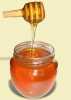 Prodám výborný letošní med přímo od včelaře. Pro vice informaci volejte 737668605 Cena podle druhu od 115-150Kč/kg