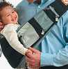 Nosič dítěte od 0 do 18měsíců (max.15kg váhy dítěte)
Praktický a bezpečný baby vak na nošení dítěte v přirozené pozici.
       * do 5měsíců dítě leží
    * od 5měs. do 18měs. dítě sedí
    * kapsy u tohoto vaku se zapínají pomocí zipu

Minimálně používaný, jako nový, materiál 100% bavlna, červený, cena 700Kč. 
Tel: 605577743, mail: k.mirda@atlas.cz